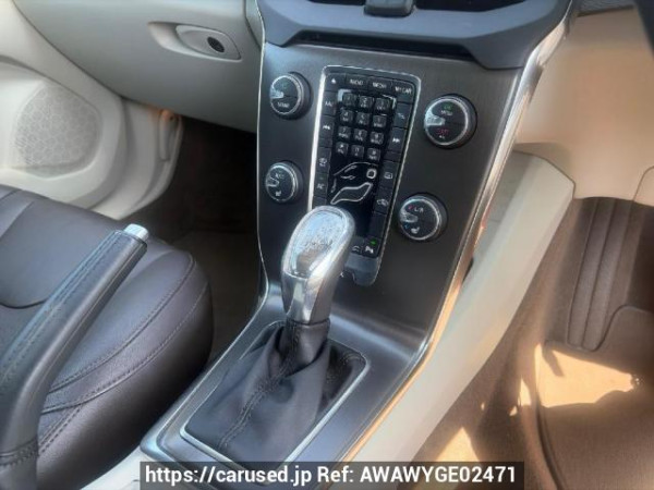 Used 2013 AT volvo v40 MB4164T Image[11]
