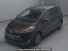 Toyota Sienta NHP170G