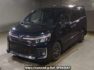 Toyota Voxy ZWR80W