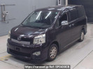 Toyota Voxy ZRR75W