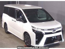 Toyota Voxy ZRR85W