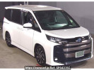Toyota Noah ZWR90W