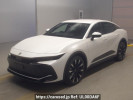 Toyota Crown Crossover TZSH35