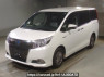 Used 2017 AT toyota esquire ZWR80G Image[0]