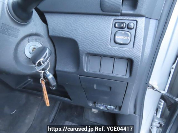 Used 2010 AT toyota ractis SCP100 Image[28]