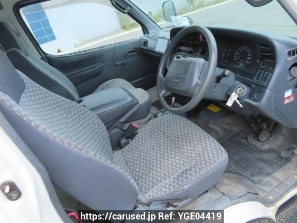 Used 2001 AT toyota hiace-van RZH112V Image[12]