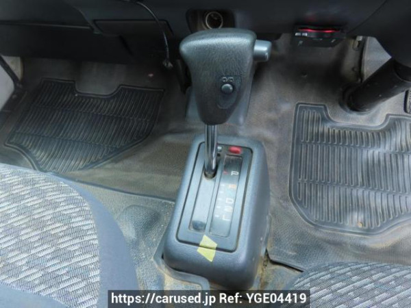 Used 2001 AT toyota hiace-van RZH112V Image[26]