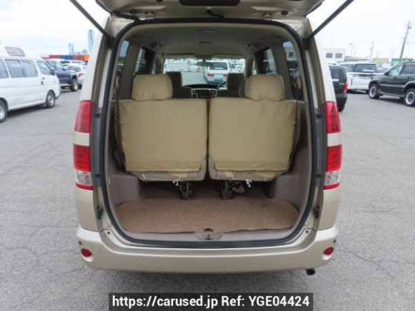 Used 2005 AT toyota noah AZR60G Image[8]