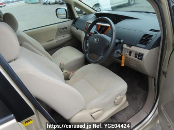 Used 2005 AT toyota noah AZR60G Image[11]