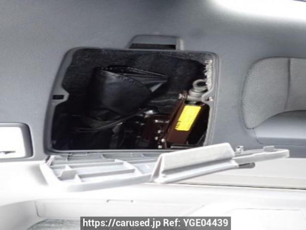 Used 2005 AT toyota alphard ANH10W Image[39]