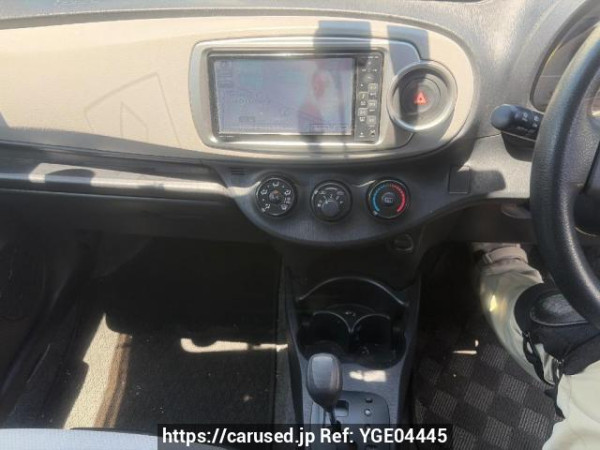 Used 2012 AT toyota vitz NSP130 Image[12]