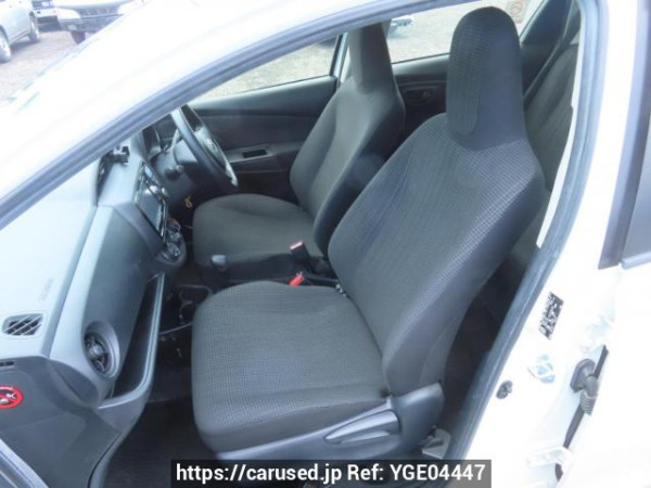 Used 2017 AT toyota vitz KSP130 Image[16]