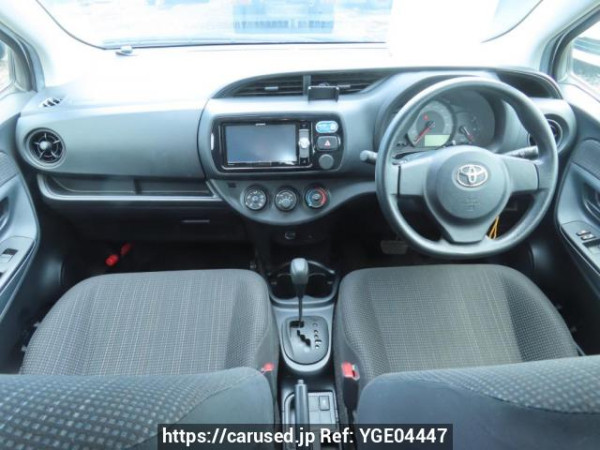 Used 2017 AT toyota vitz KSP130 Image[19]