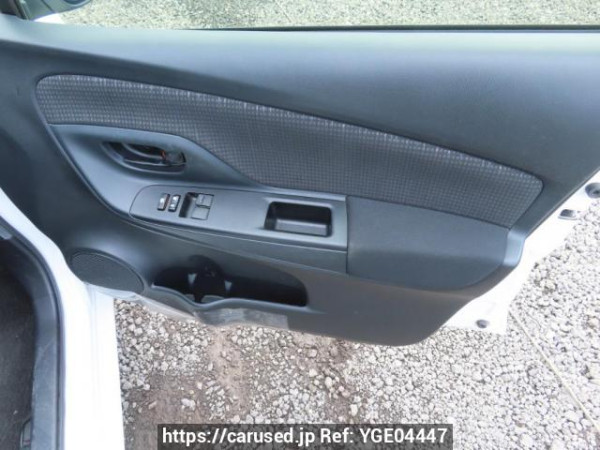 Used 2017 AT toyota vitz KSP130 Image[29]
