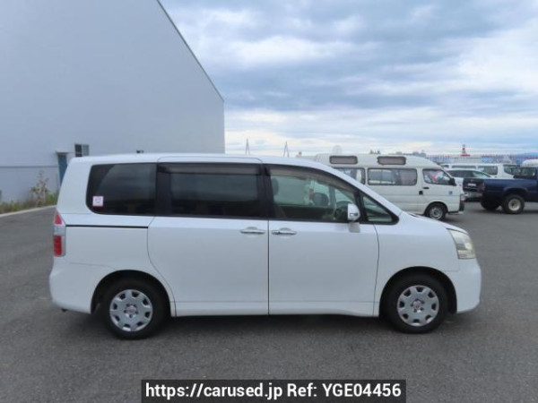 Used 2009 AT toyota noah ZRR70G Image[7]