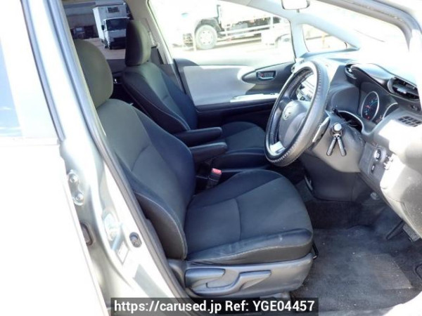 Used 2009 AT toyota wish ZGE20W Image[12]