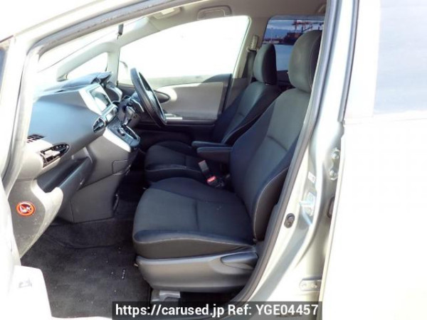 Used 2009 AT toyota wish ZGE20W Image[13]