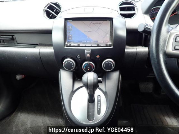 Used 2009 AT mazda demio DE5FS Image[18]