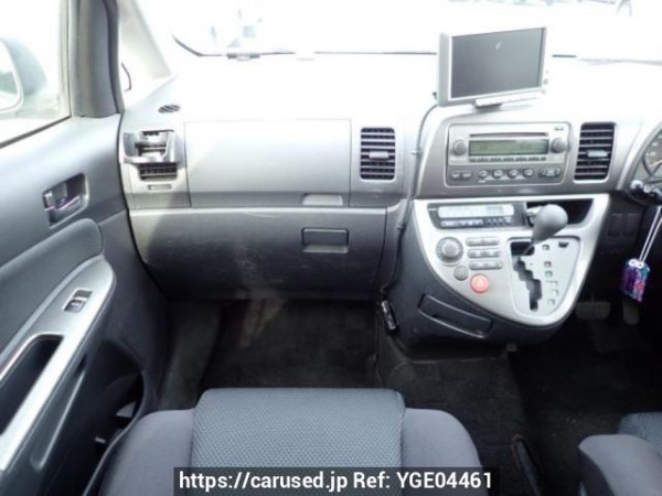 Used 2003 AT toyota wish ZNE10G Image[18]