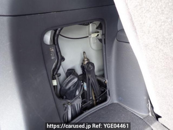 Used 2003 AT toyota wish ZNE10G Image[36]
