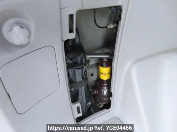 Used 2004 AT toyota hilux-surf RZN215W Image[43]
