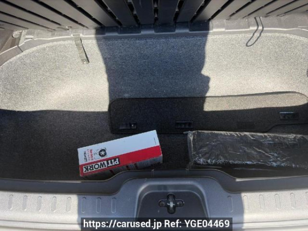 Used 2017 AT nissan serena GFC27 Image[8]
