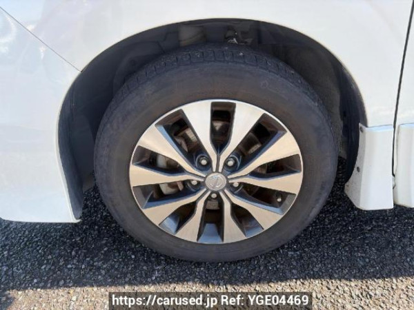 Used 2017 AT nissan serena GFC27 Image[21]