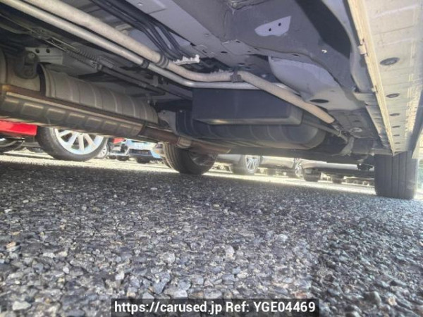Used 2017 AT nissan serena GFC27 Image[27]