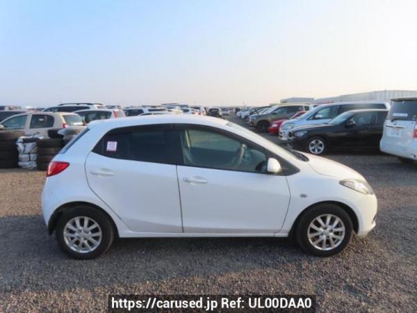 Used 2010 AT mazda demio DE3FS Image[7]