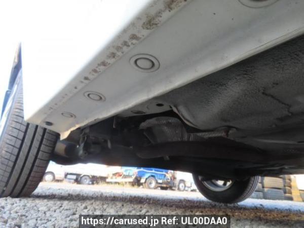 Used 2010 AT mazda demio DE3FS Image[33]