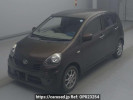 Daihatsu Mira e:S LA300S