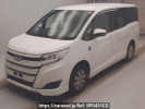 Toyota Noah ZRR80Gｶｲ