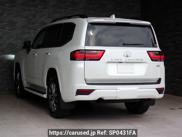 Buy Used 2025 Toyota Land Cruiser FJA300W (SP0431FA) - Carused.jp