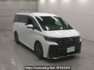 Toyota Vellfire TAHA40W