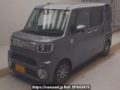 Toyota Pixis Mega LA700A