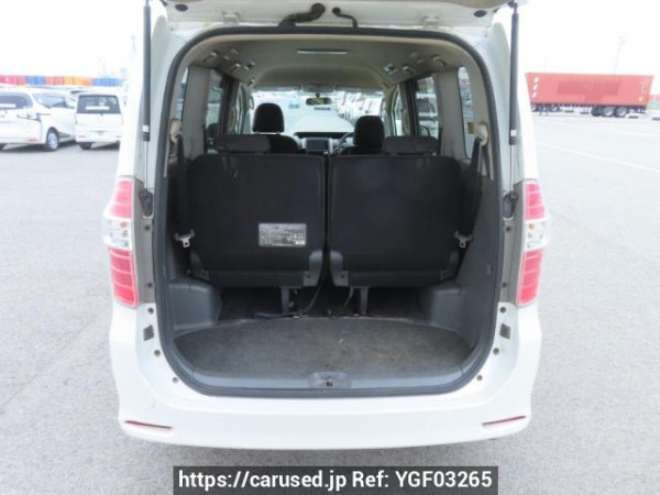 Used 2009 AT toyota noah ZRR70W Image[8]