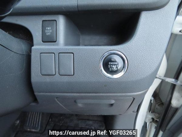 Used 2009 AT toyota noah ZRR70W Image[26]
