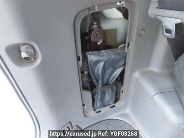 Used 2007 AT toyota noah ZRR70W Image[46]