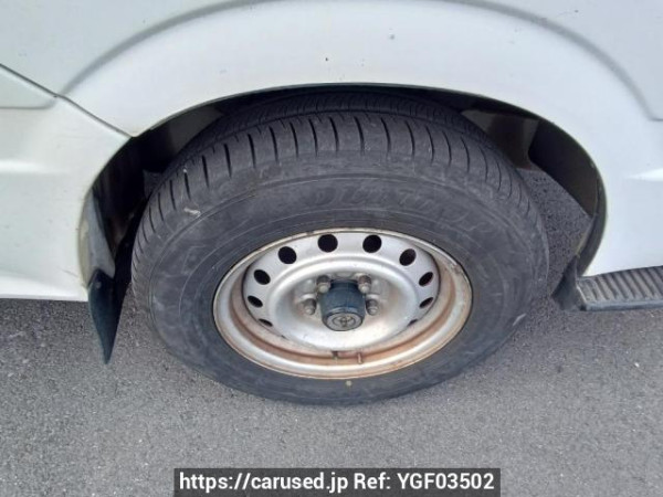 Used 2001 AT toyota hiace-wagon RZH111G Image[28]