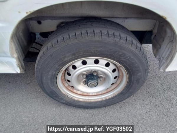 Used 2001 AT toyota hiace-wagon RZH111G Image[31]