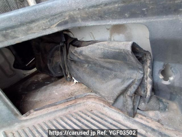 Used 2001 AT toyota hiace-wagon RZH111G Image[43]