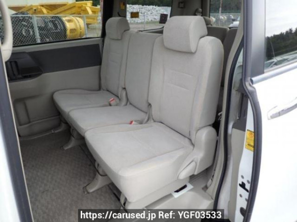 Used 2009 AT toyota noah ZRR70G Image[15]