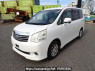 Used 2010 AT toyota noah ZRR70G Image[2]