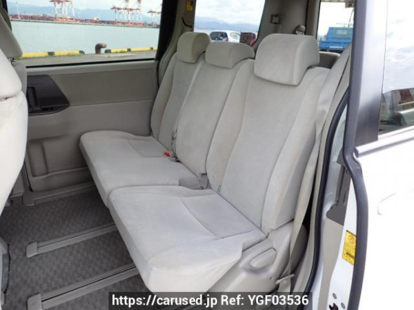 Used 2010 AT toyota noah ZRR70G Image[15]