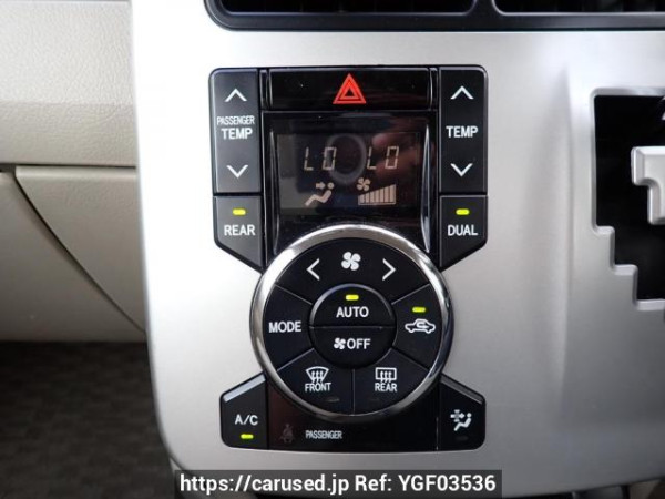 Used 2010 AT toyota noah ZRR70G Image[22]