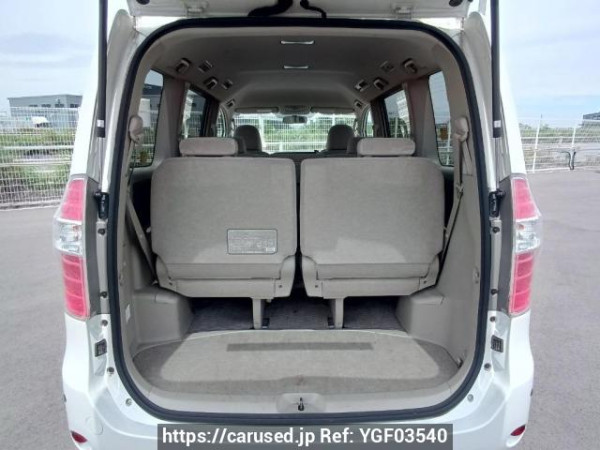 Used 2009 AT toyota noah ZRR70G Image[8]