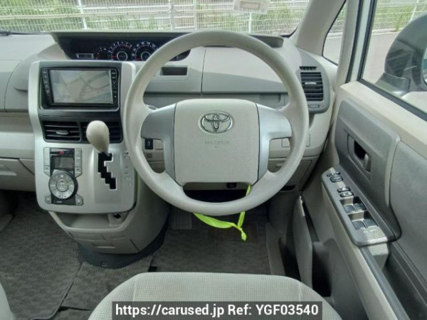 Used 2009 AT toyota noah ZRR70G Image[20]