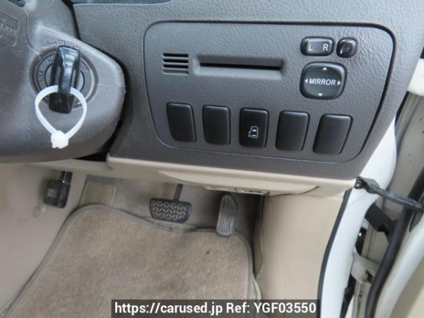 Used 2005 AT toyota alphard ANH10W Image[32]