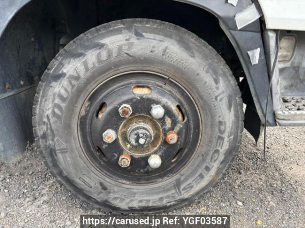 Used 1996 MT isuzu forward FRR33G4 Image[22]