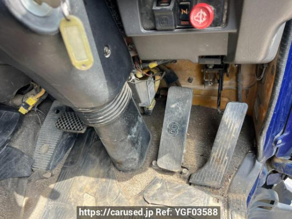 Used 2005 MT isuzu forward FSR33D4SR Image[6]